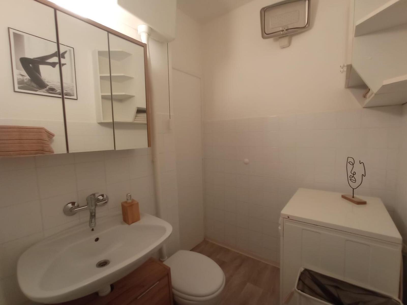 Apartamento Tesla Split Exterior foto